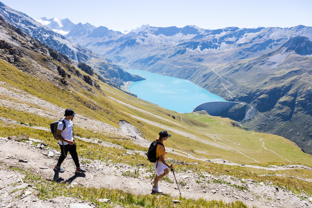 Außenpool im Guernerés Schweiz